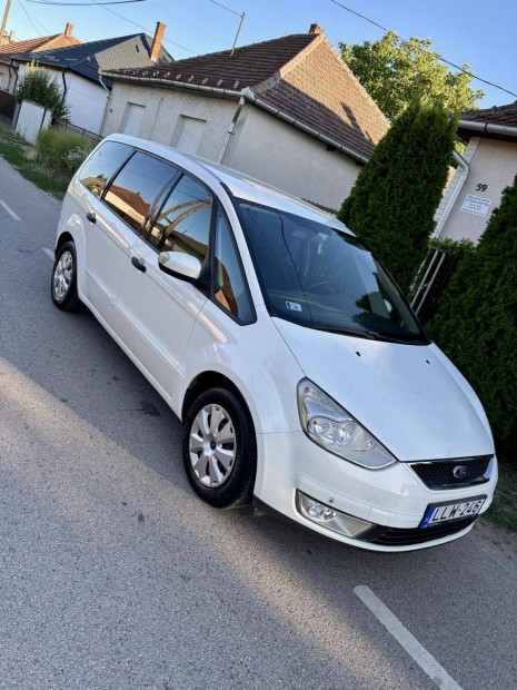 Ford Galaxy 2.0 TDCi Ambiente [7 szemly] 255.0...